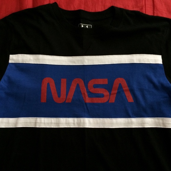 NASA Tee Shirt Large New Without Tags - Picture 3 of 5